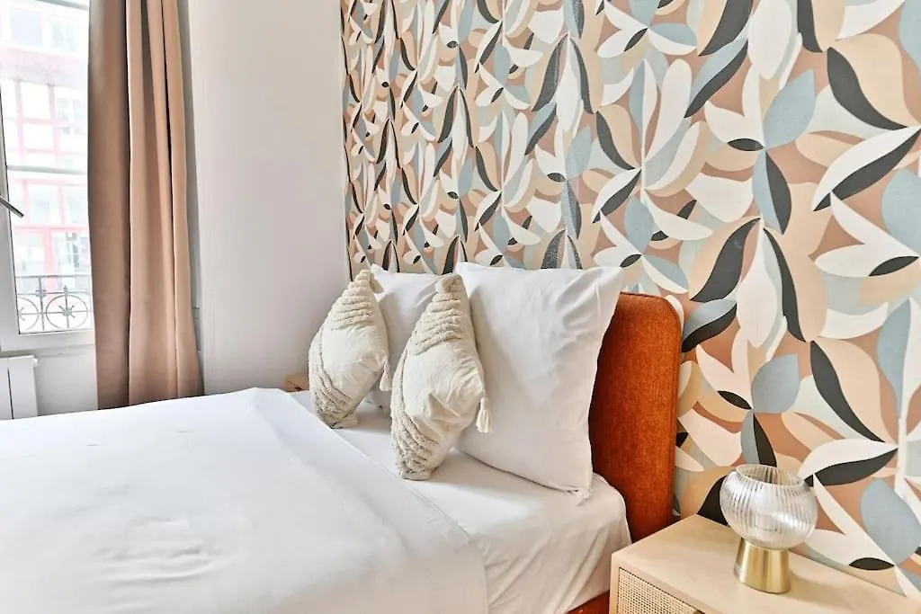 Apartment Magnifique Neuf Rose 14eme - Ii *